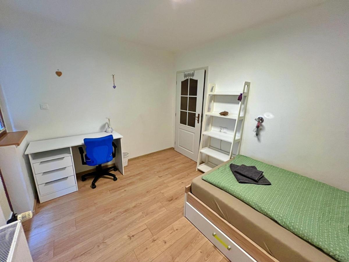 Apartman Stara Sasova Banská Bystrica Esterno foto