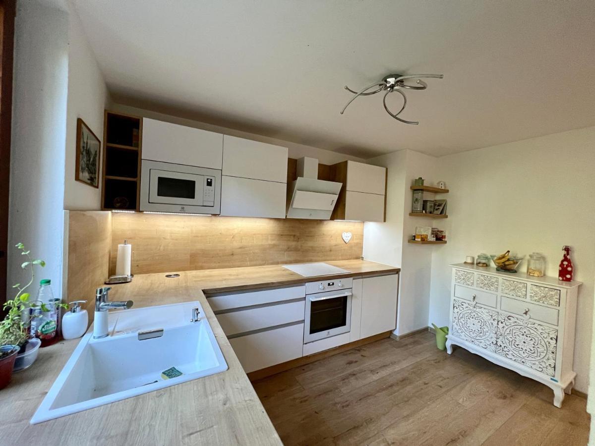 Apartman Stara Sasova Banská Bystrica Esterno foto