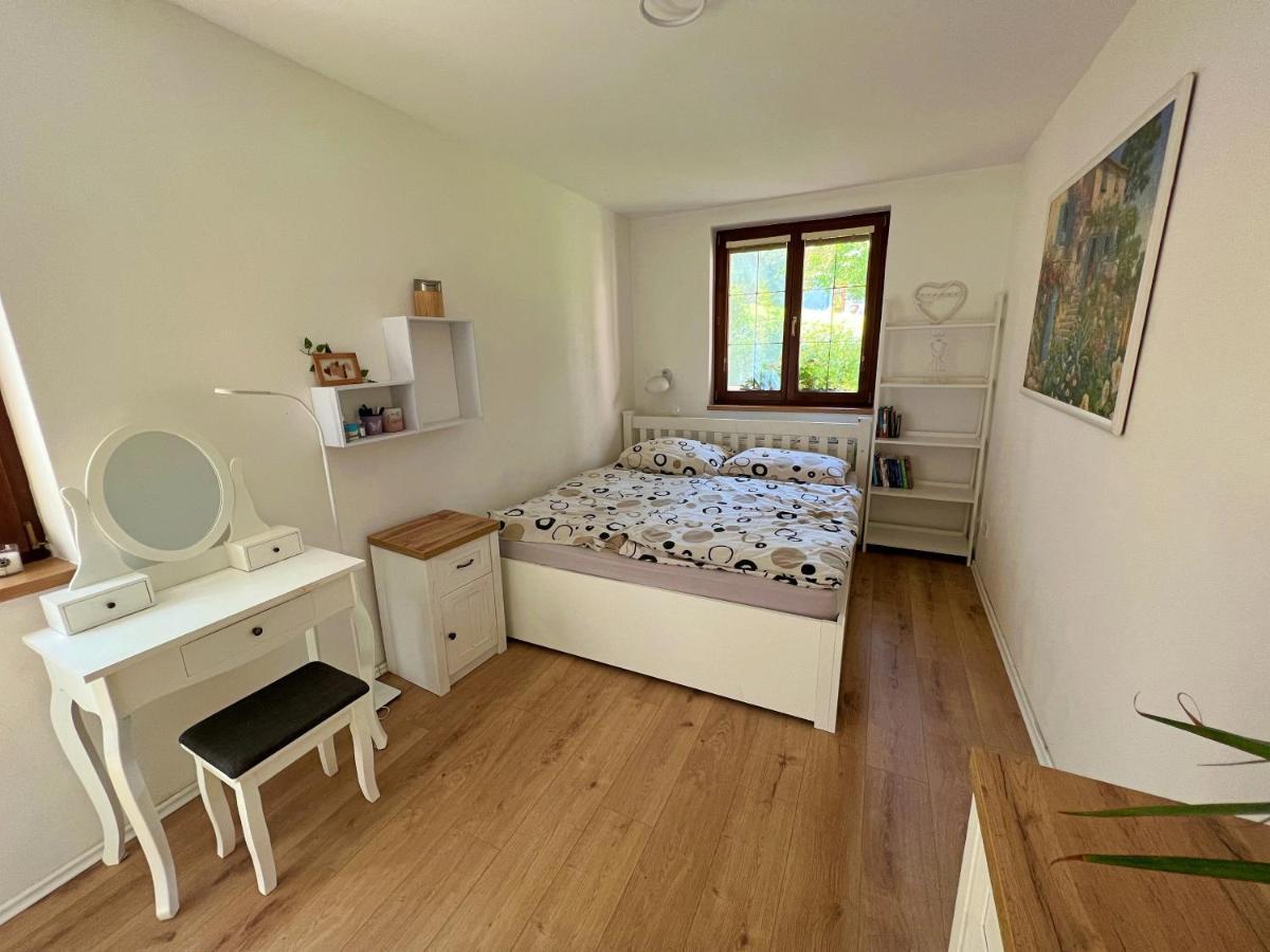 Apartman Stara Sasova Banská Bystrica Esterno foto